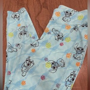 Disney Parks Lilo & Stitch, Stitch allover print leggings w/ side pockets Medium
